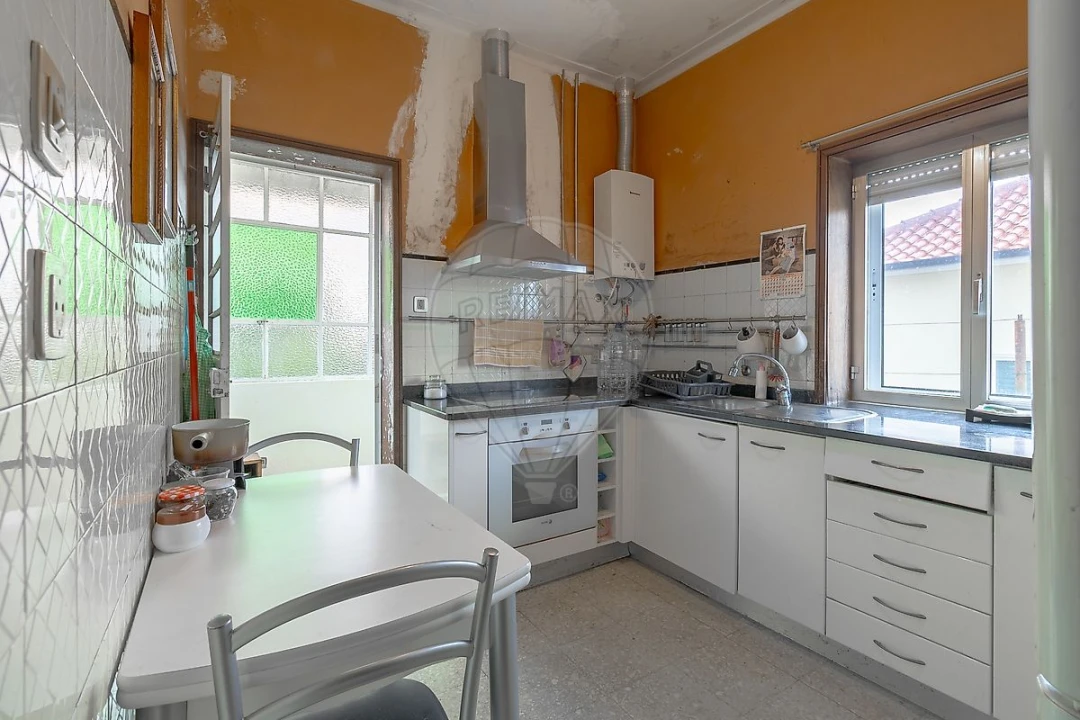 Moradia T3 para Venda em Oliveira do Douro Foto 14