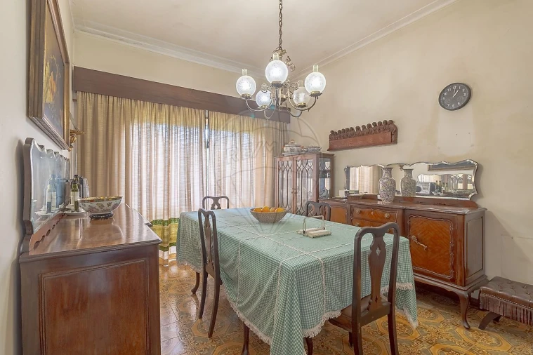 Moradia T3 para Venda em Oliveira do Douro Foto 16