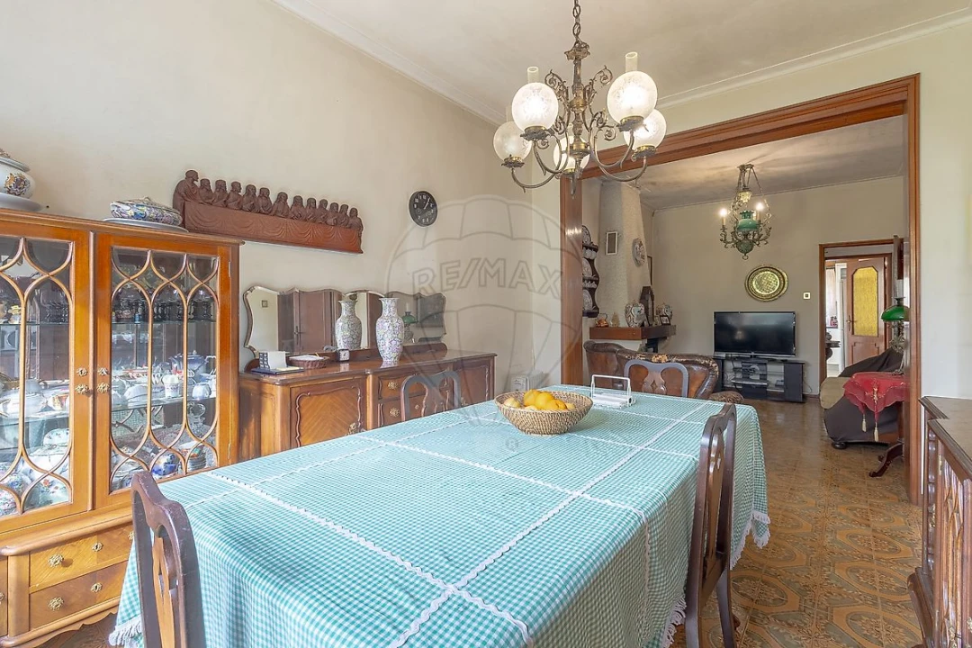 Moradia T3 para Venda em Oliveira do Douro Foto 15