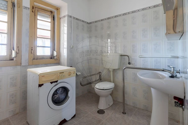 Moradia T2 para Venda em Vimeiro Foto 3