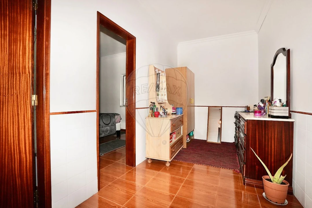 Moradia T3 para Venda em Castanheira do Ribatejo e Cachoeiras Foto 10