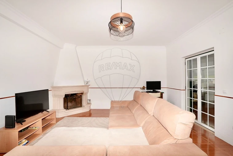 Moradia T3 para Venda em Castanheira do Ribatejo e Cachoeiras Foto 5