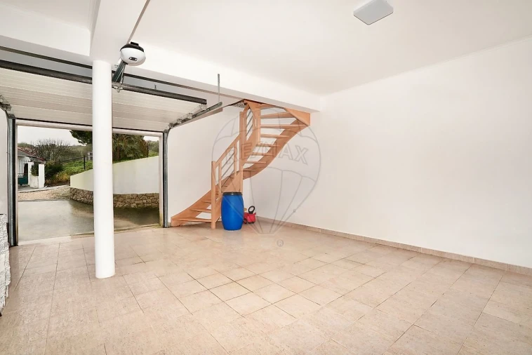 Moradia T3 para Venda em Castanheira do Ribatejo e Cachoeiras Foto 27