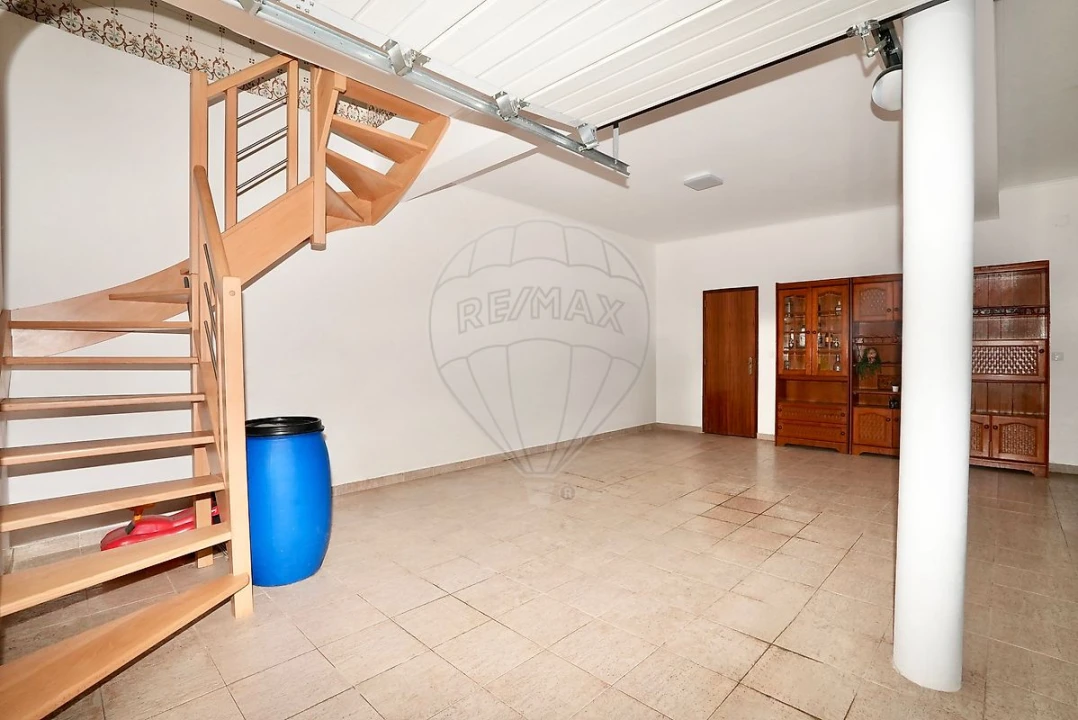 Moradia T3 para Venda em Castanheira do Ribatejo e Cachoeiras Foto 26