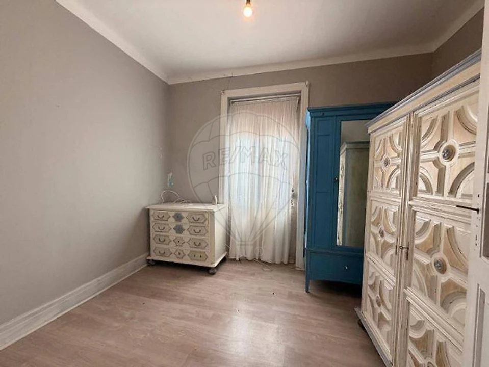 Moradia T4 para Venda em Santa Marinha e São Pedro da Afurada Foto 6