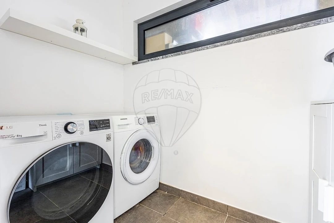 Moradia T3 para Venda em Aveiras de Baixo Foto 26