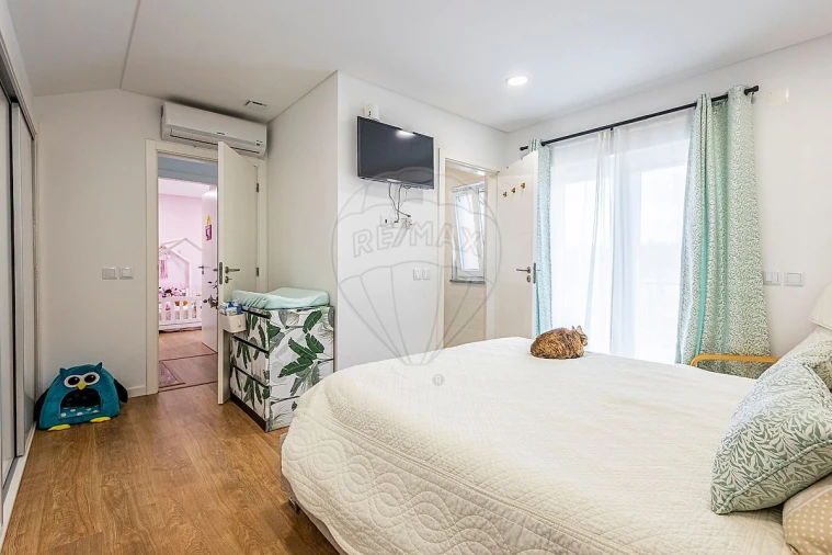 Moradia T3 para Venda em Aveiras de Baixo Foto 7