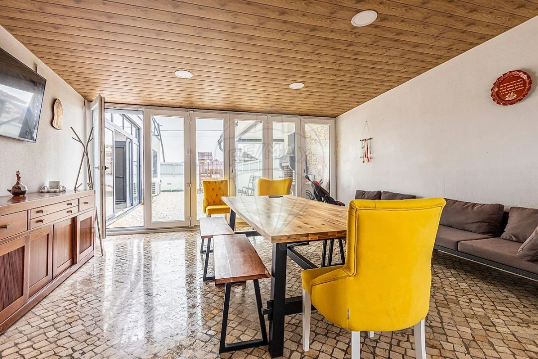 Moradia T3 para Venda em Aveiras de Baixo Foto 36