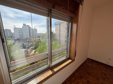Apartamento T3 para Arrendamento em Campanhã