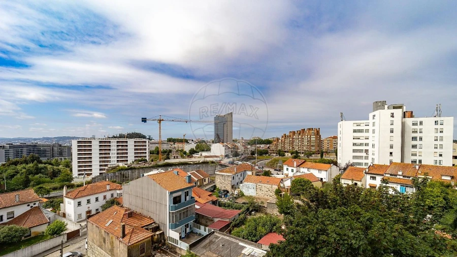 Apartamento T3 para Arrendamento em Campanhã Foto 27