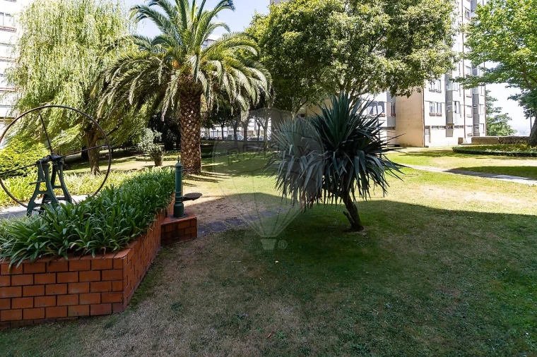 Apartamento T3 para Arrendamento em Campanhã Foto 30
