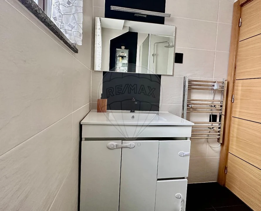 Apartamento T3 para Venda em Peso da Régua e Godim Foto 15