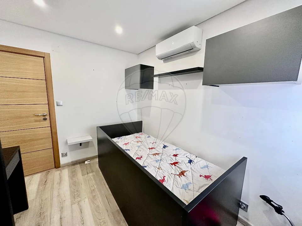 Apartamento T3 para Venda em Peso da Régua e Godim Foto 13