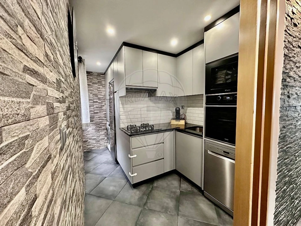 Apartamento T3 para Venda em Peso da Régua e Godim Foto 8