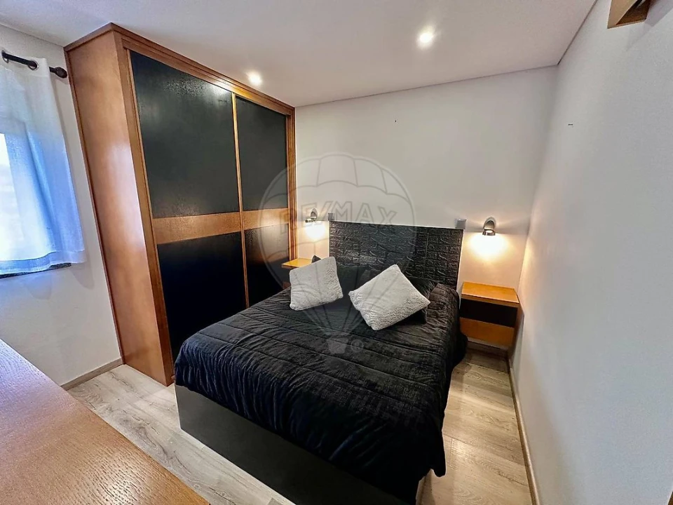 Apartamento T3 para Venda em Peso da Régua e Godim Foto 1