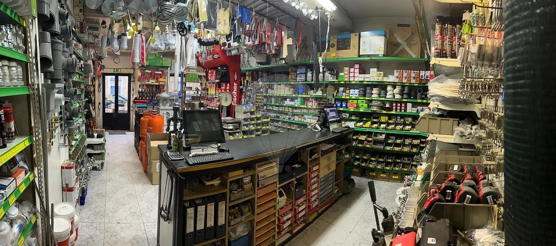 Loja para Venda em Campo de Ourique Foto 13