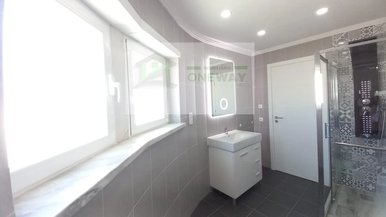 Moradia T3 para Venda em Ericeira Foto 13