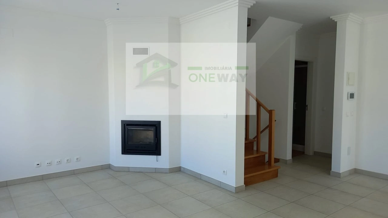 Moradia T3 para Venda em Ericeira Foto 15