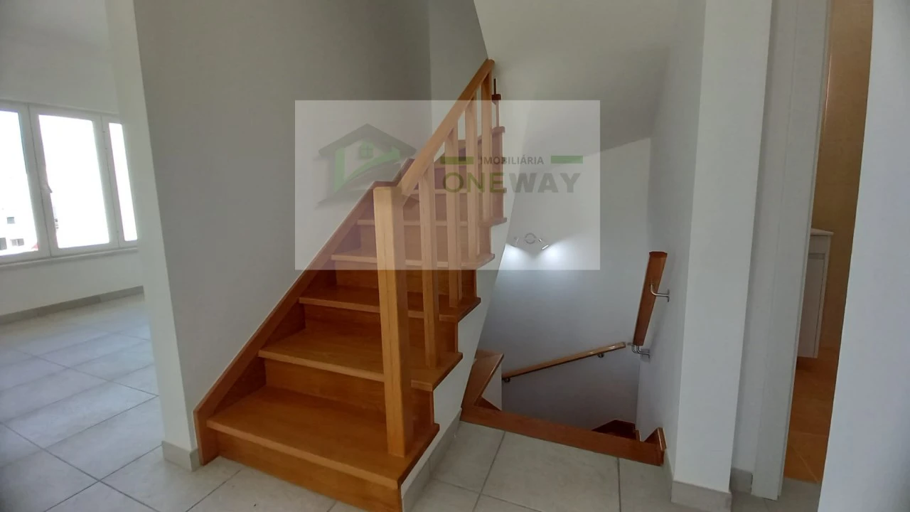 Moradia T3 para Venda em Ericeira Foto 16