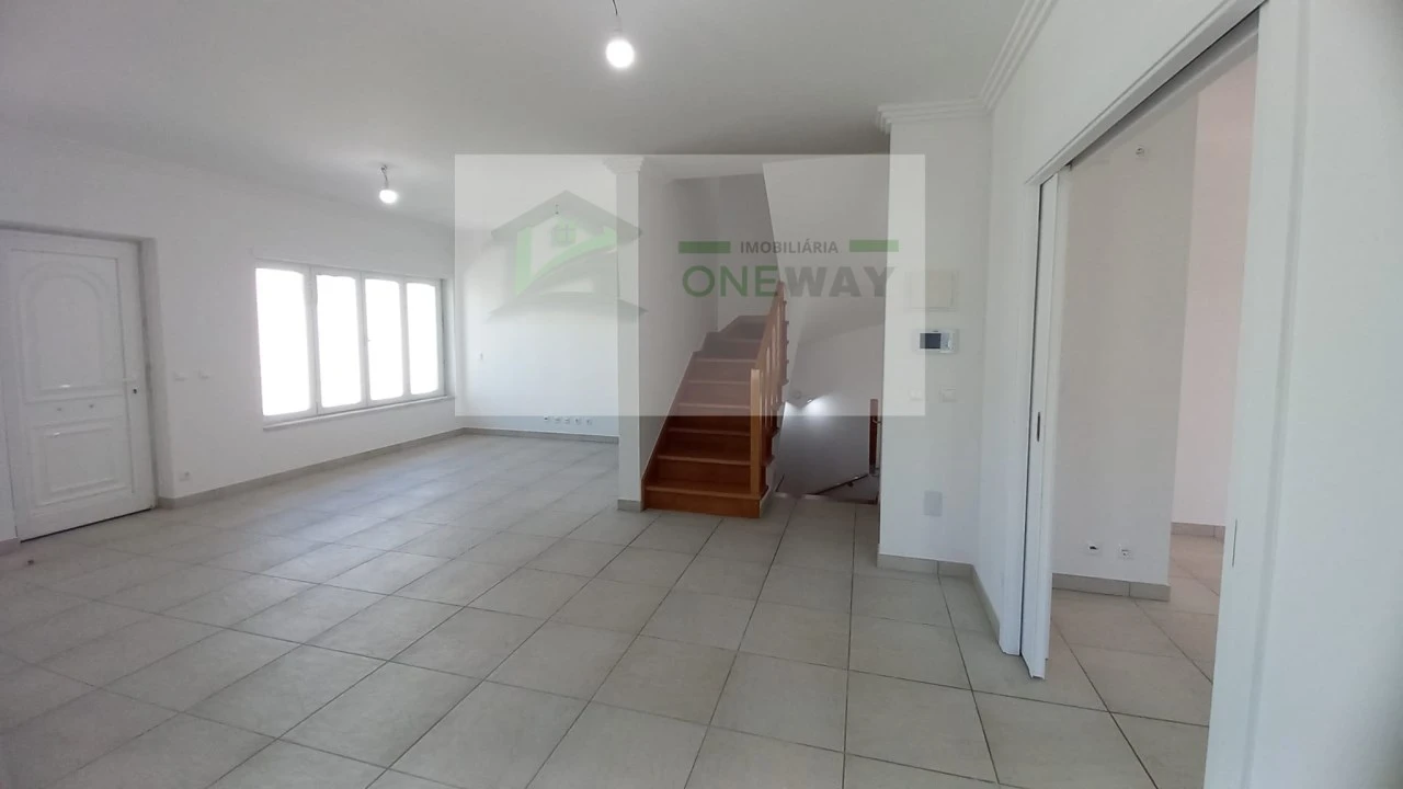 Moradia T3 para Venda em Ericeira Foto 18