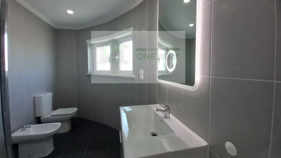 Moradia T3 para Venda em Ericeira Foto 14