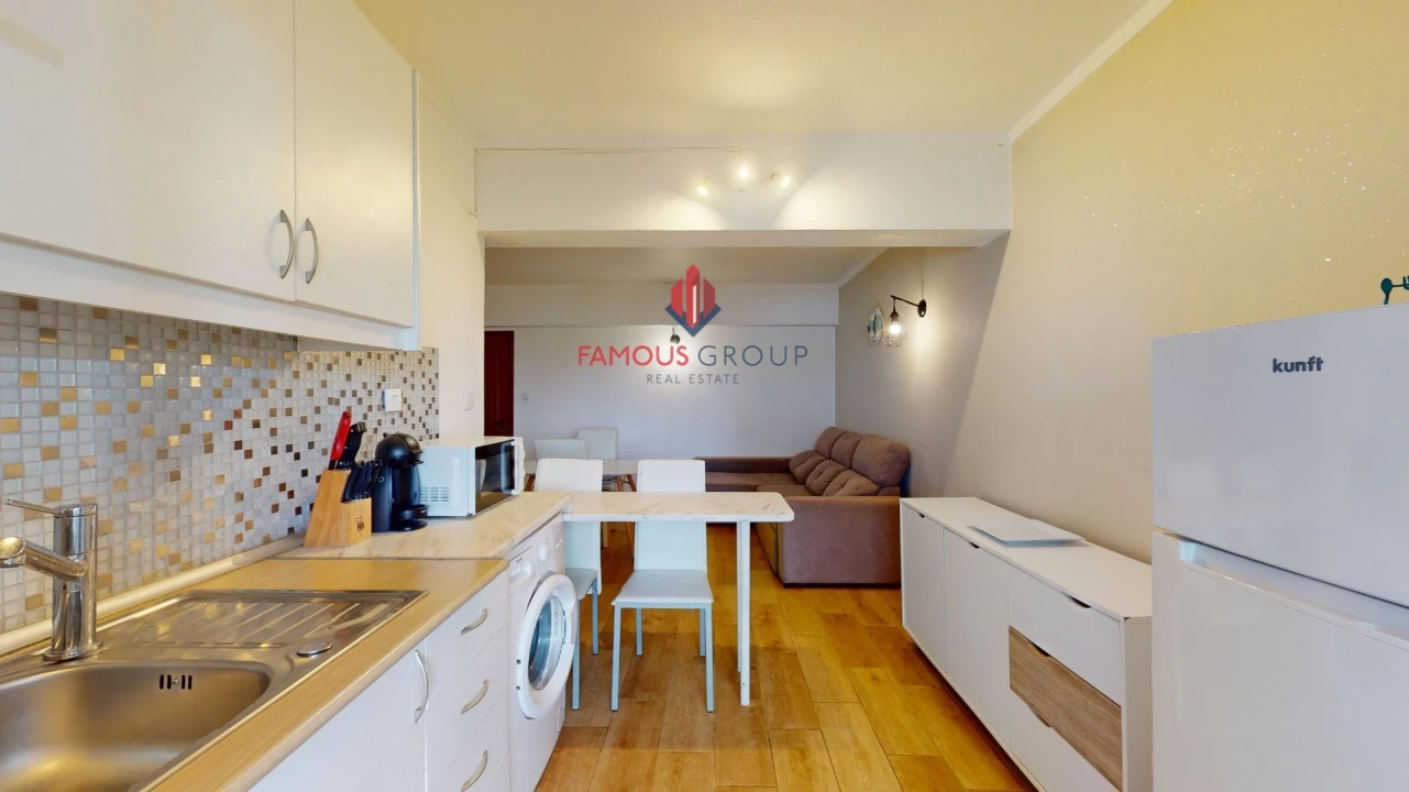 Apartamento T1 para Venda em Portimão Foto 7