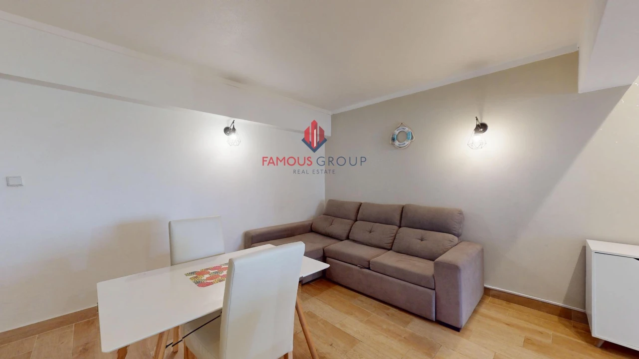 Apartamento T1 para Venda em Portimão Foto 9