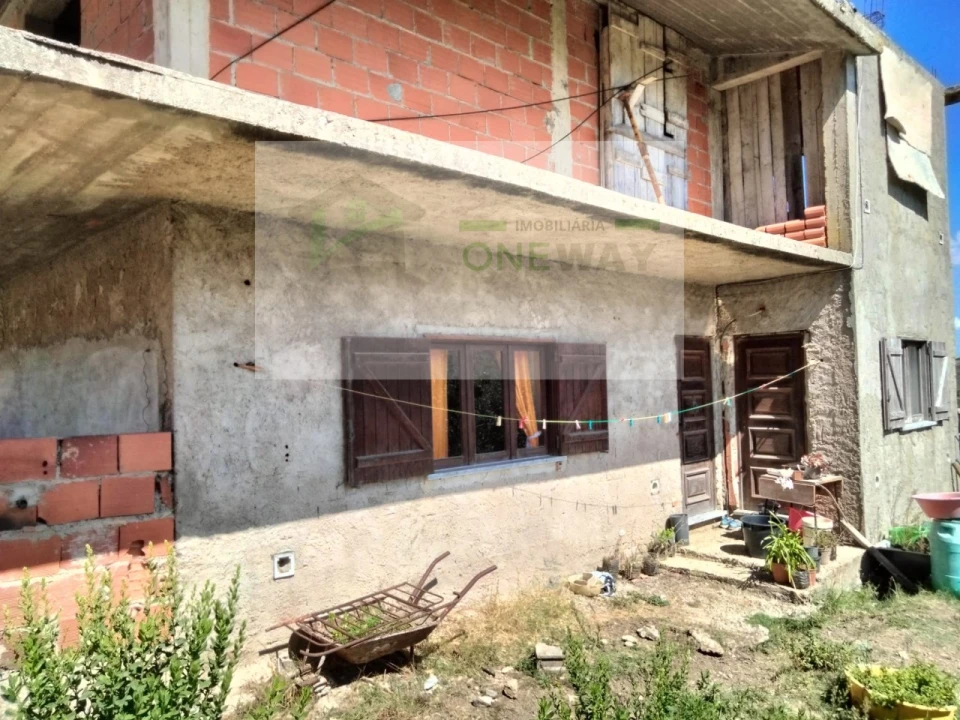 Moradia T4 para Venda em Freiria Foto 15