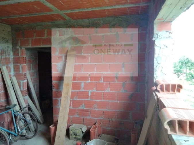 Moradia T4 para Venda em Freiria Foto 28