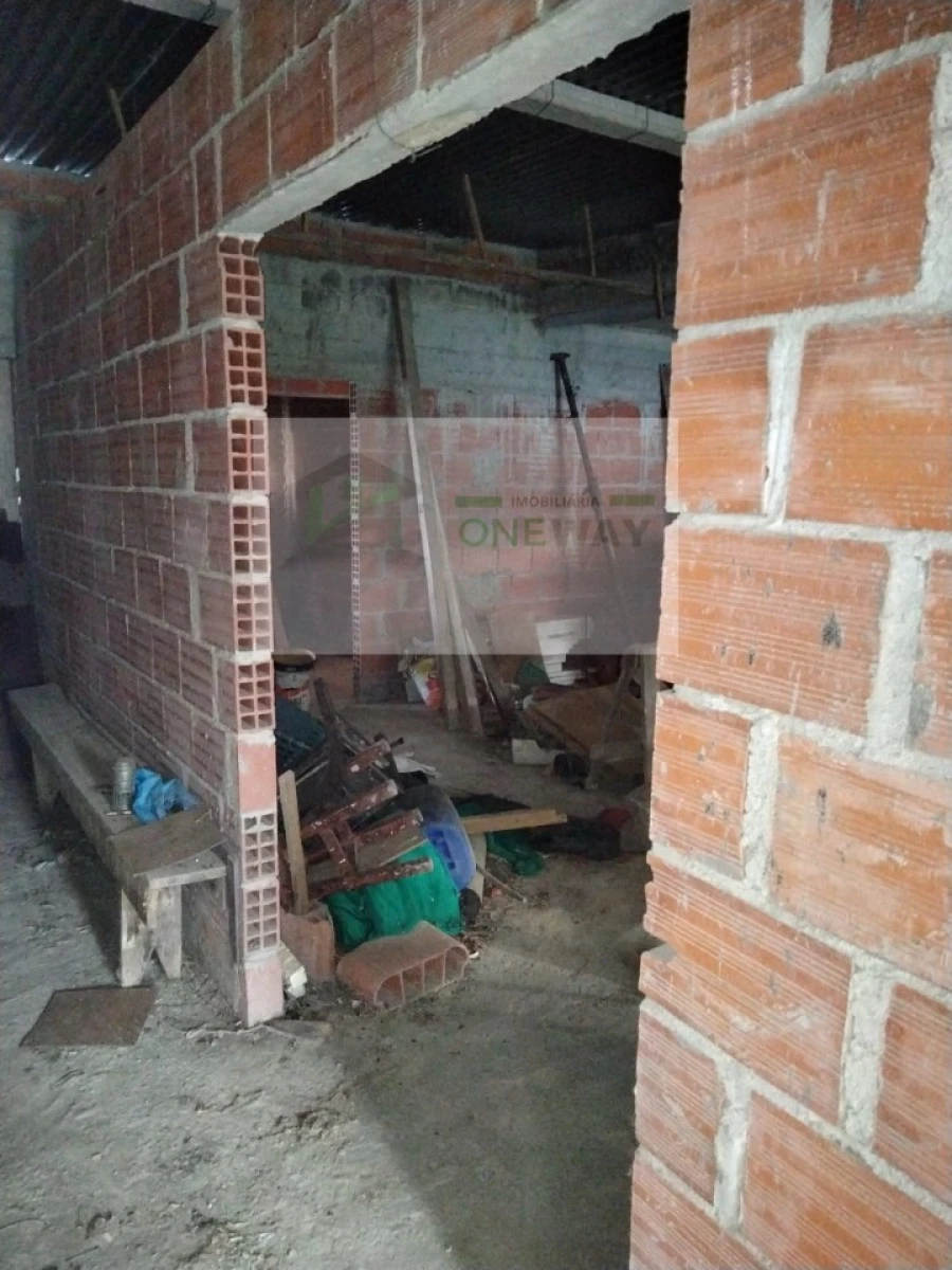 Moradia T4 para Venda em Freiria Foto 29