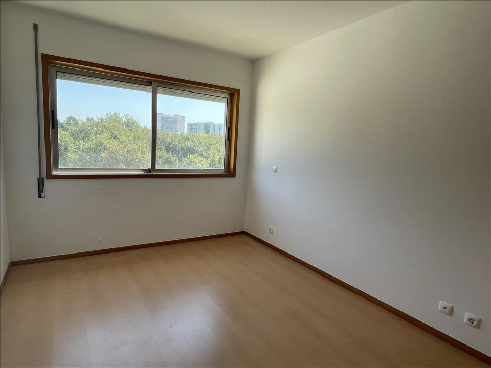 Apartamento T3 para Venda em Moreira Foto 7