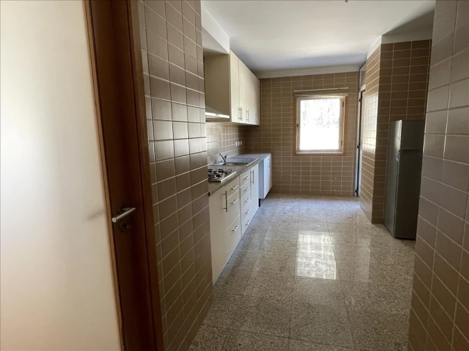 Apartamento T3 para Venda em Moreira Foto 5