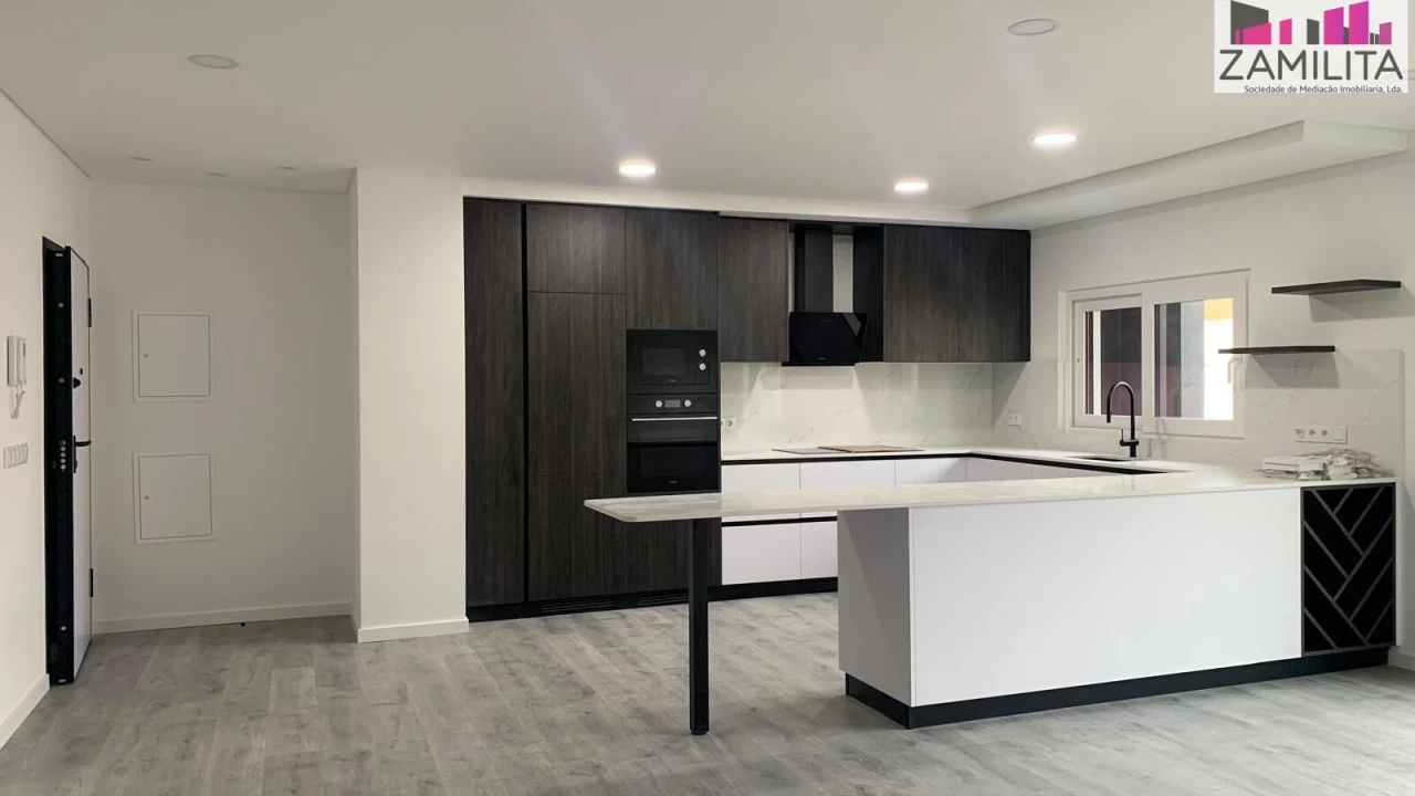 Apartamento T2 para Venda em Seixal, Arrentela e Aldeia de Paio Pires Foto 5