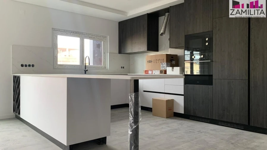 Apartamento T2 para Venda em Seixal, Arrentela e Aldeia de Paio Pires Foto 2