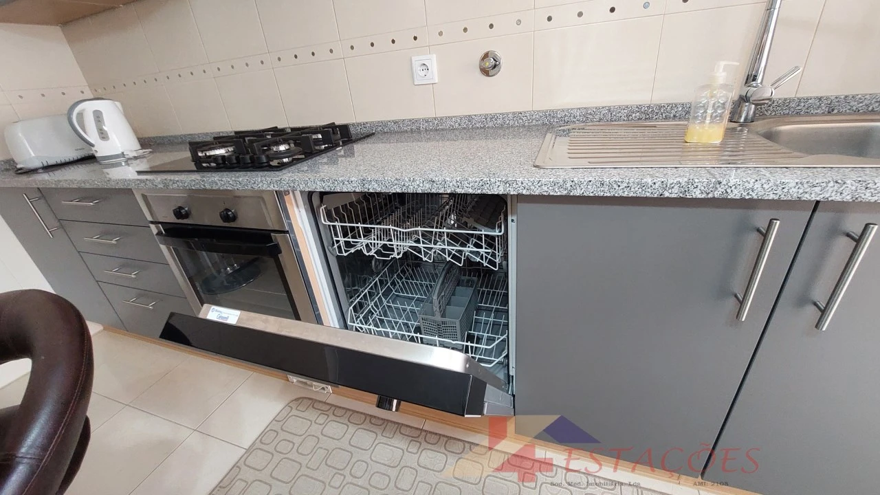 Apartamento T1 para Venda em Soure Foto 4