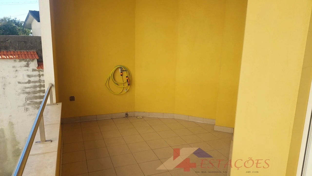 Apartamento T1 para Venda em Soure Foto 22