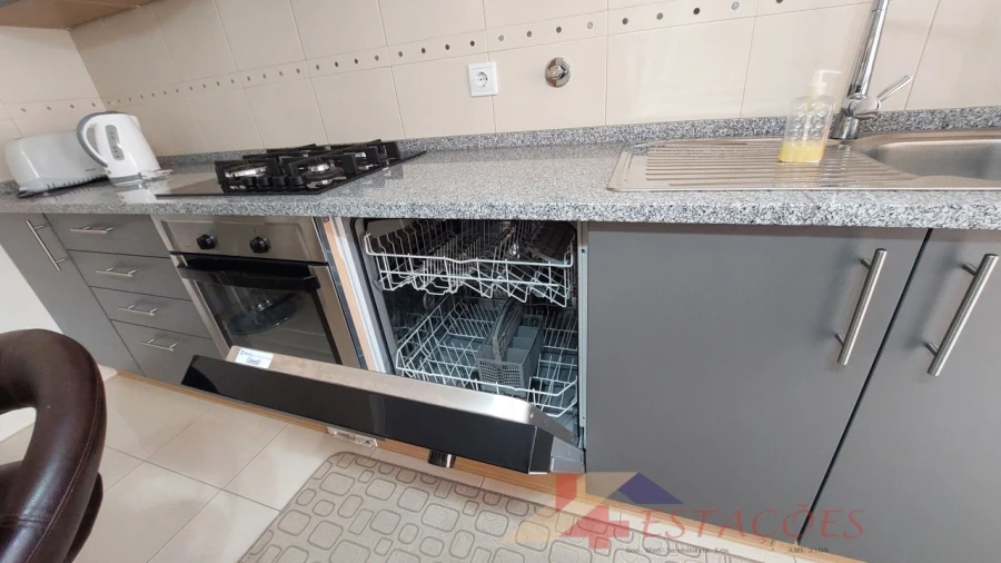 Apartamento T1 para Venda em Soure Foto 4