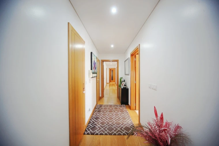 Apartamento T3 para Venda em Ramada e Caneças Foto 24