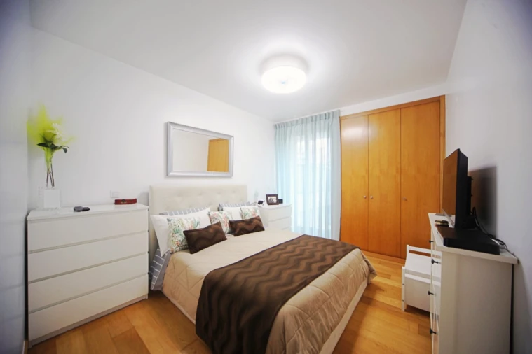 Apartamento T3 para Venda em Ramada e Caneças Foto 8