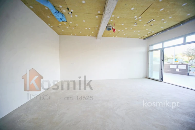 Loja para Venda em Póvoa de Santo Adrião e Olival Basto Foto 22