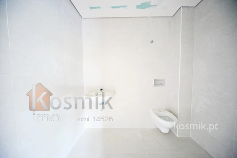 Loja para Venda em Póvoa de Santo Adrião e Olival Basto Foto 26