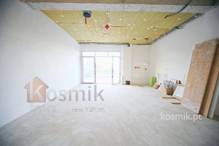 Loja para Venda em Póvoa de Santo Adrião e Olival Basto Foto 27