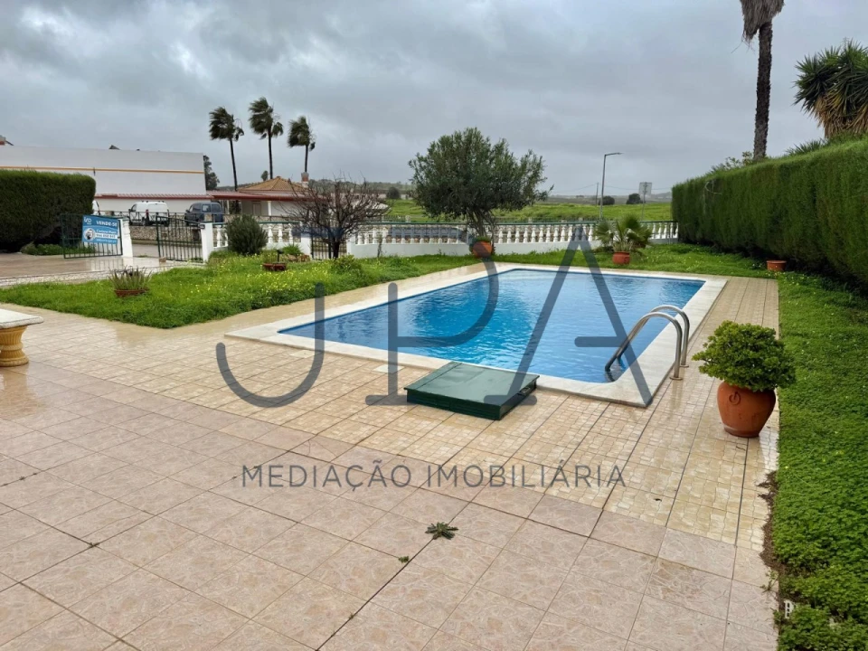 Moradia T4 para Venda em Castro Marim Foto 35