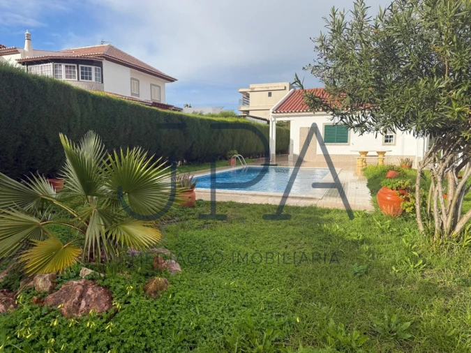 Moradia T4 para Venda em Castro Marim Foto 3