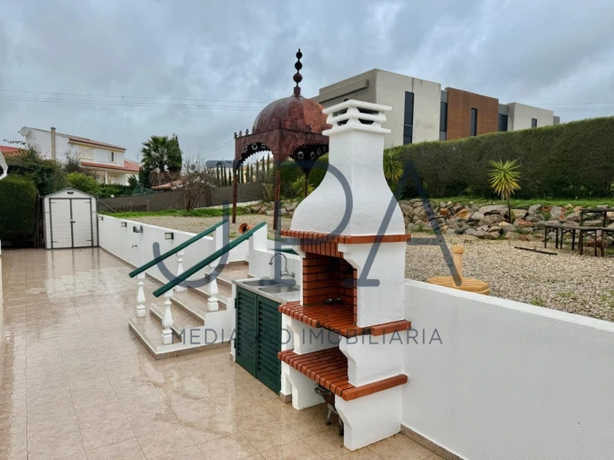 Moradia T4 para Venda em Castro Marim Foto 6