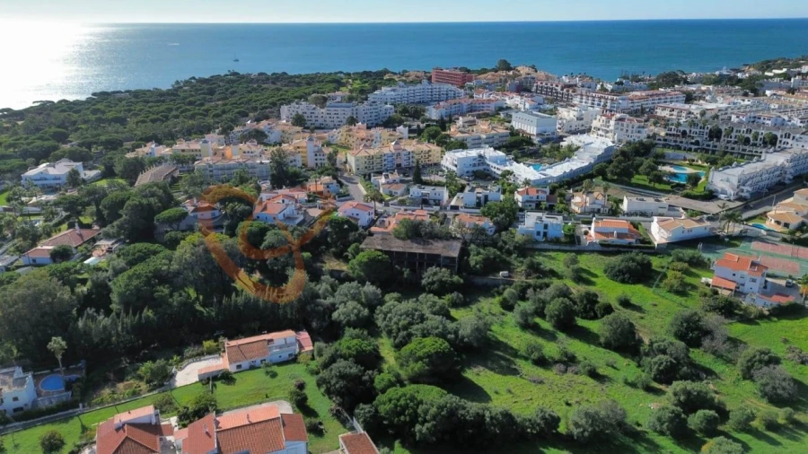 Terreno para Venda em Albufeira e Olhos de Água Foto 8