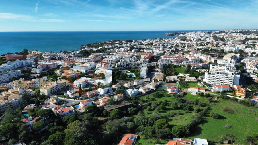 Terreno para Venda em Albufeira e Olhos de Água Foto 13