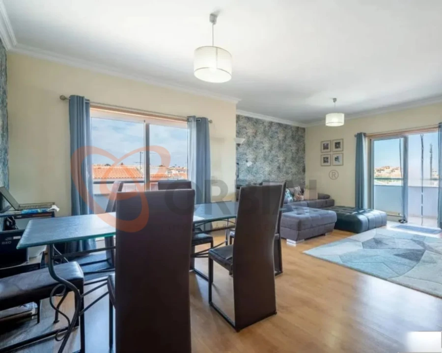 Apartamento T2 para Venda em Albufeira e Olhos de Água Foto 1