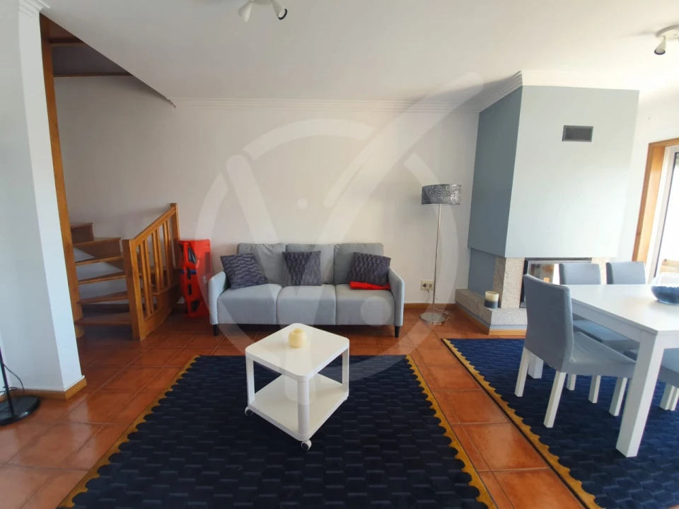 Apartamento T4 para Arrendamento em Apúlia e Fão Foto 5