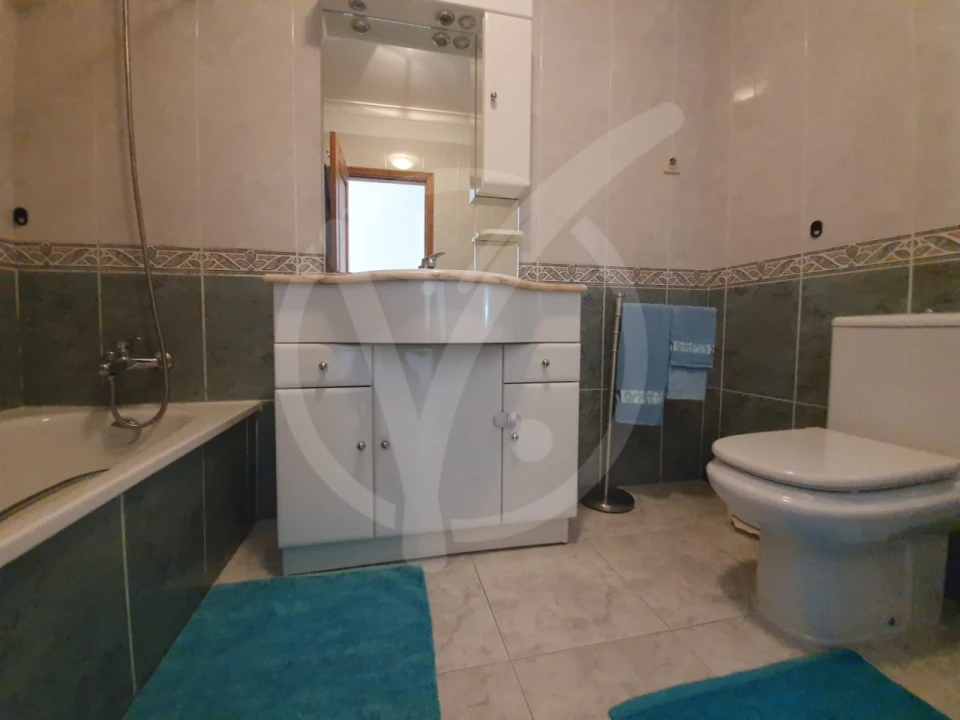 Apartamento T4 para Arrendamento em Apúlia e Fão Foto 10